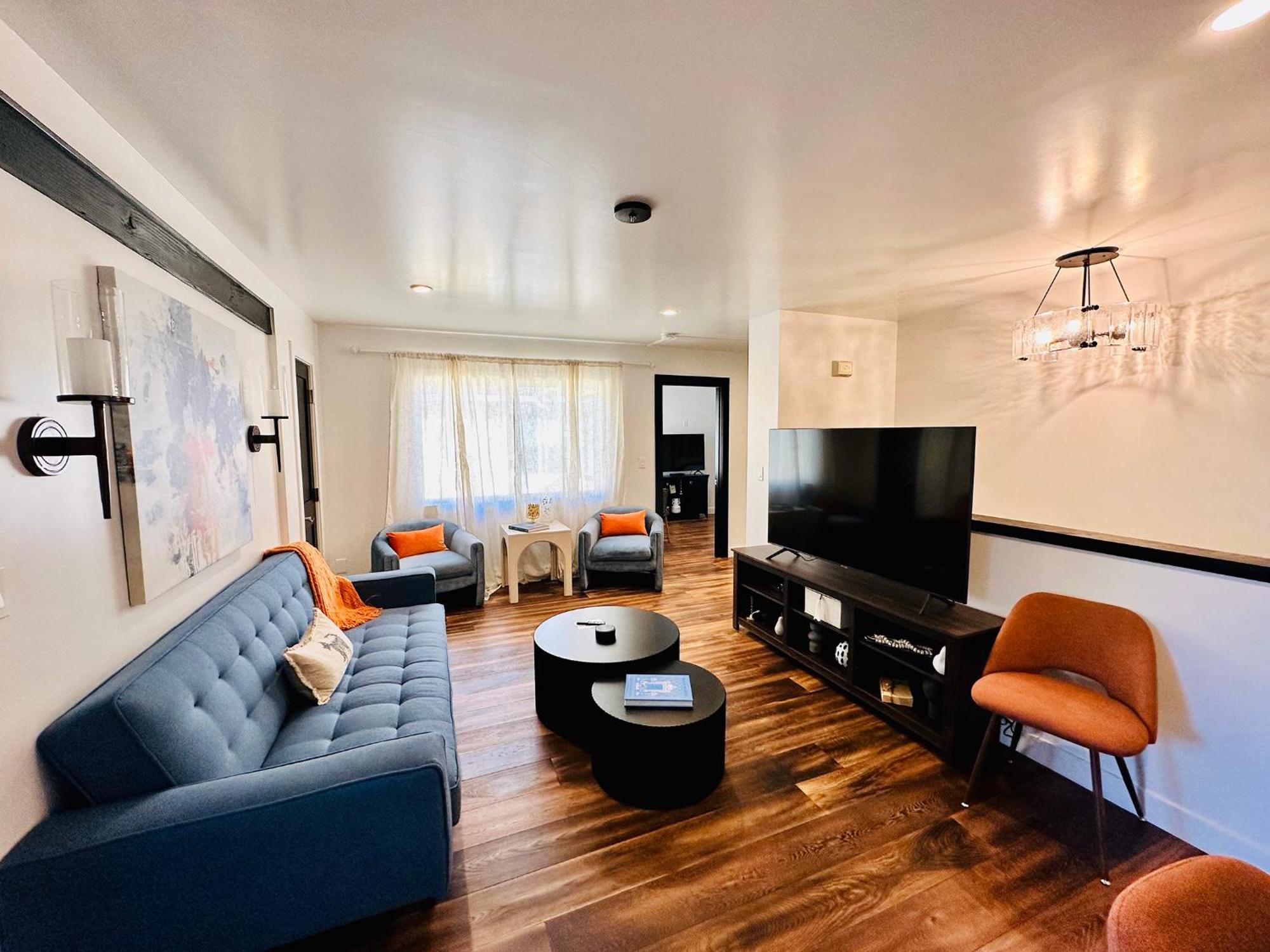 Bespoke Inn פלאגסטאף מראה חיצוני תמונה